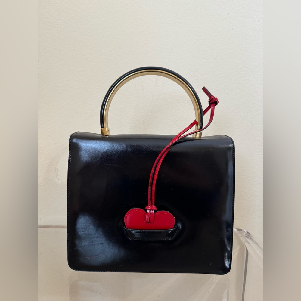 Moschino Redwall Heart Bag Black Patent Leather - Picture 2 of 16